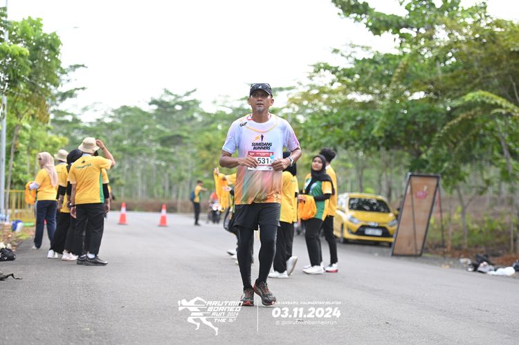 Race photo from Arutmin Borneo Run 2024