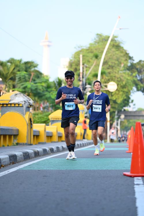 Race photo from KEMLU RUN 2025