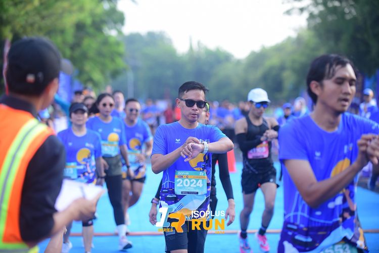 Race photo from Isoplus Run 2024 Surabaya