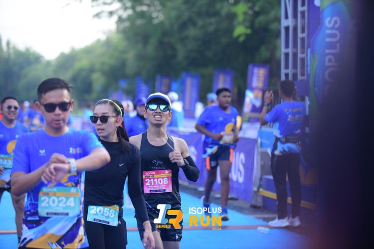 Race photo from Isoplus Run 2024 Surabaya
