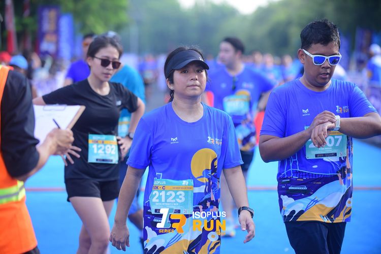 Race photo from Isoplus Run 2024 Surabaya