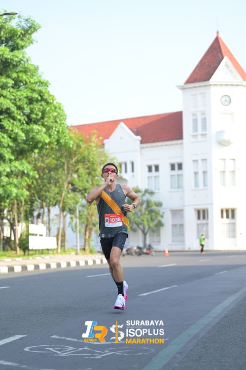 Race photo from SURABAYA ISOPLUS MARATHON 2025
