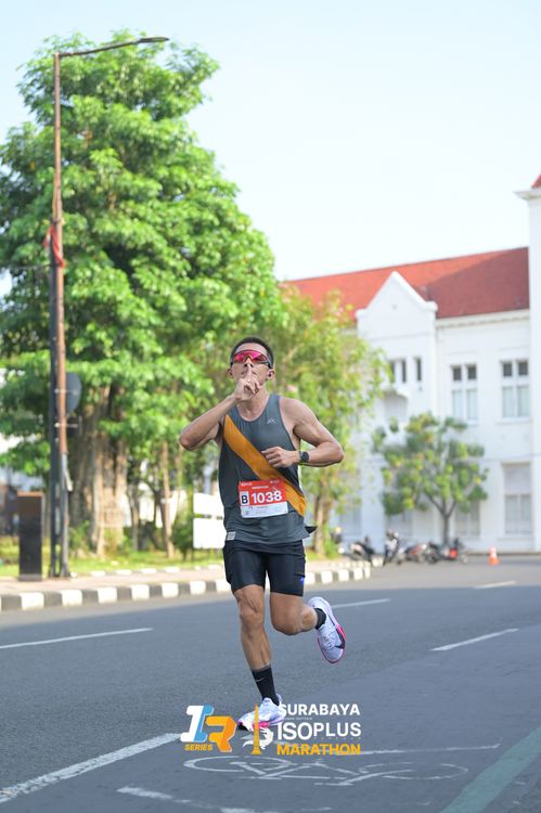 Race photo from SURABAYA ISOPLUS MARATHON 2025