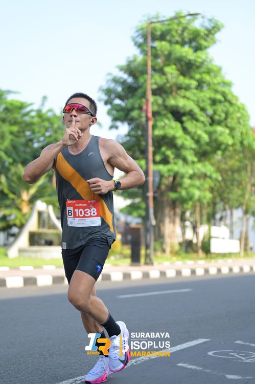 Race photo from SURABAYA ISOPLUS MARATHON 2025