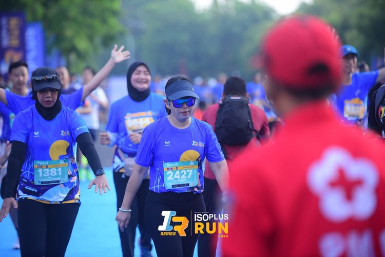 Race photo from Isoplus Run 2024 Surabaya