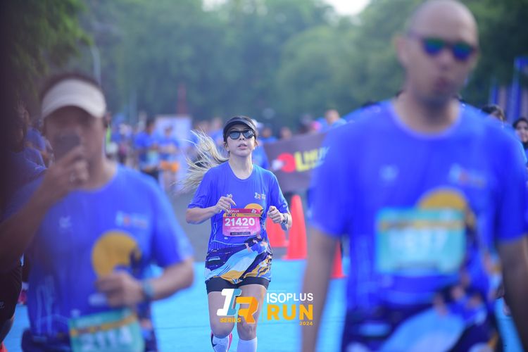 Race photo from Isoplus Run 2024 Surabaya