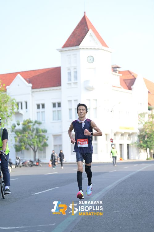 Race photo from SURABAYA ISOPLUS MARATHON 2025