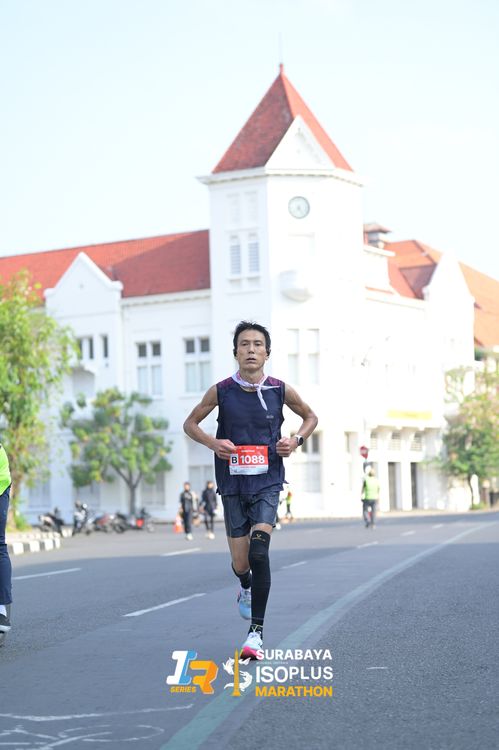 Race photo from SURABAYA ISOPLUS MARATHON 2025