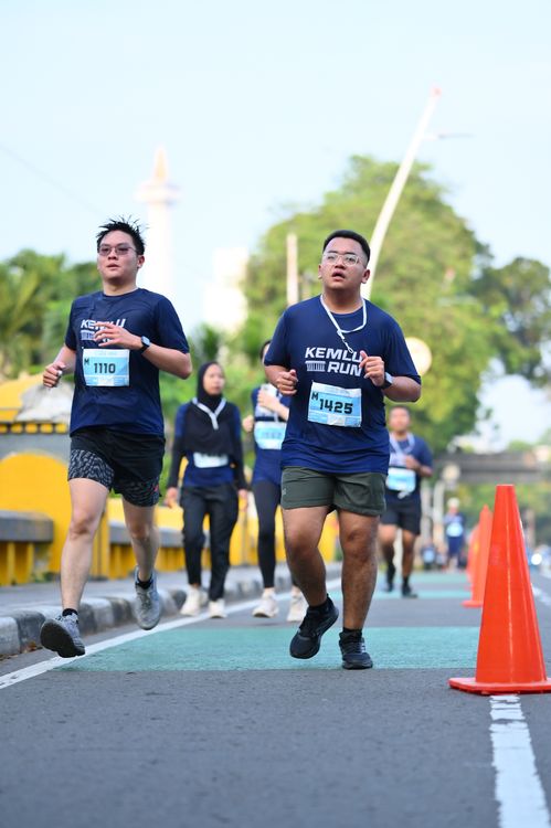 Race photo from KEMLU RUN 2025