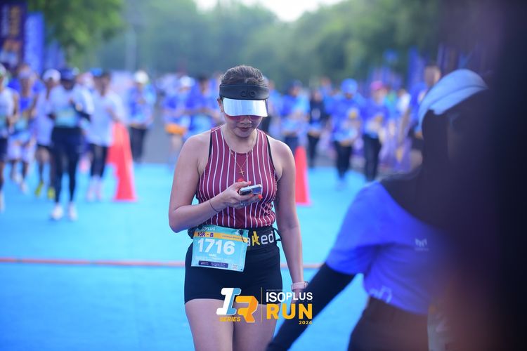 Race photo from Isoplus Run 2024 Surabaya