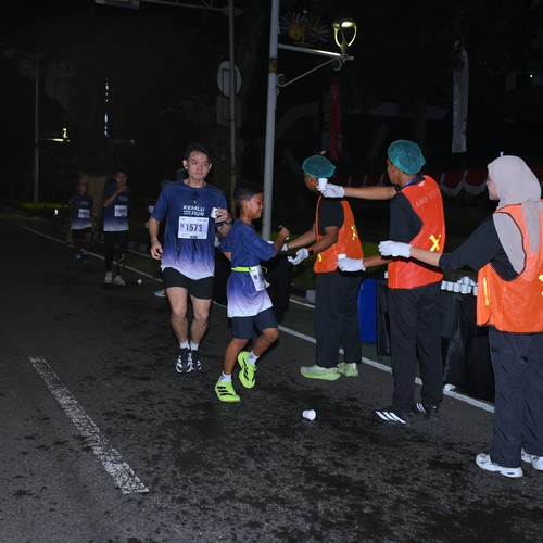 Race photo from KEMLU RUN 2026