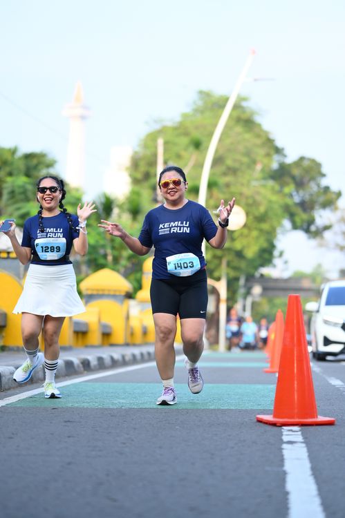 Race photo from KEMLU RUN 2025