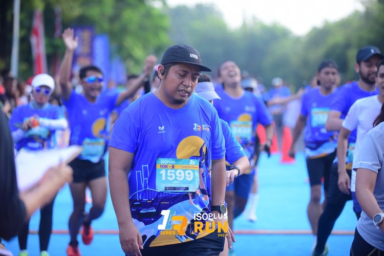 Race photo from Isoplus Run 2024 Surabaya