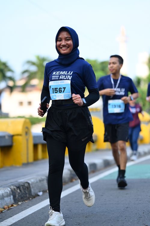 Race photo from KEMLU RUN 2025