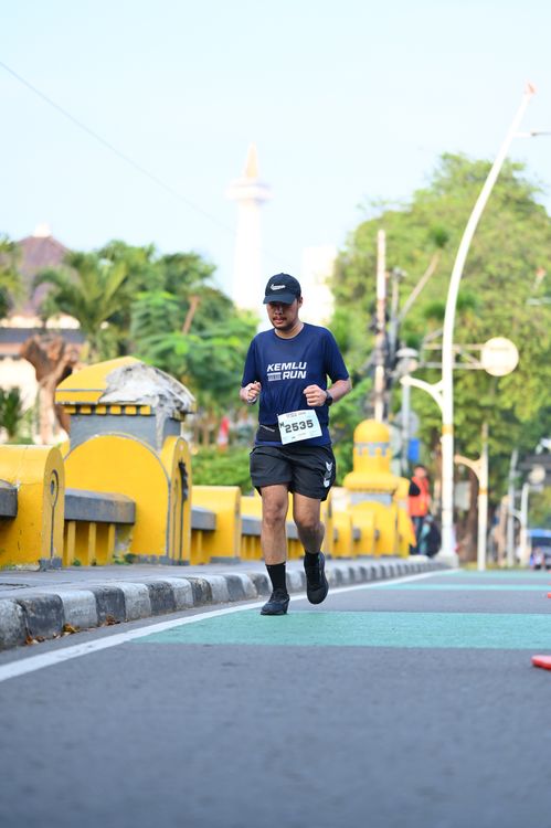 Race photo from KEMLU RUN 2025