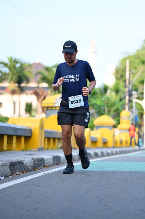 Race photo from KEMLU RUN 2025