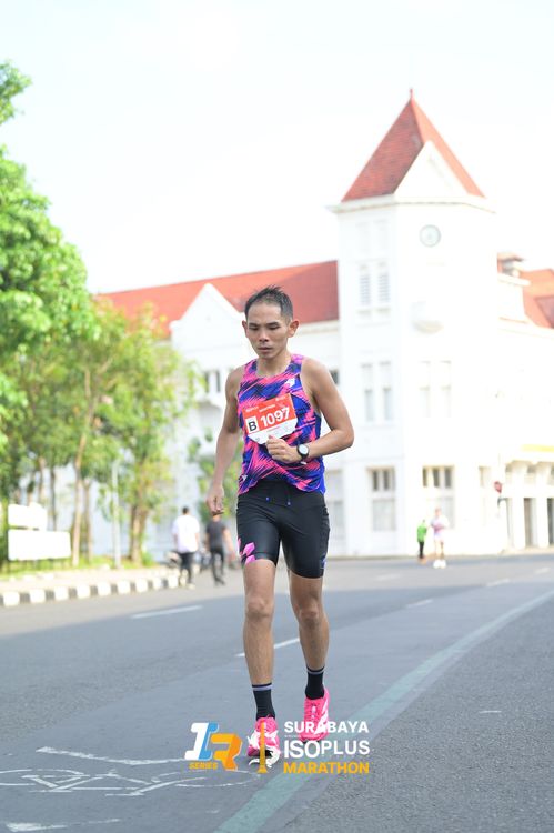 Race photo from SURABAYA ISOPLUS MARATHON 2025