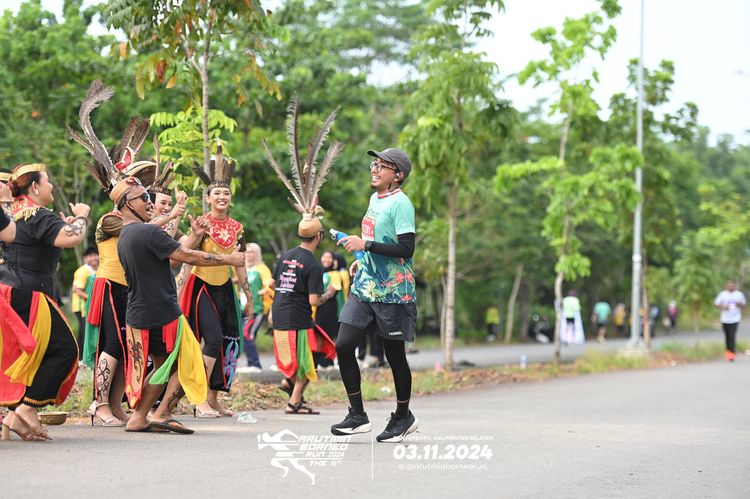 Race photo from Arutmin Borneo Run 2024
