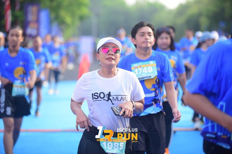 Race photo from Isoplus Run 2024 Surabaya