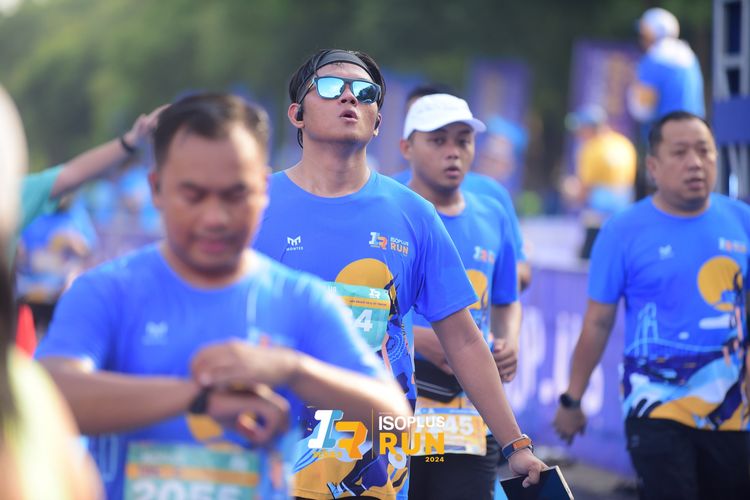 Race photo from Isoplus Run 2024 Surabaya