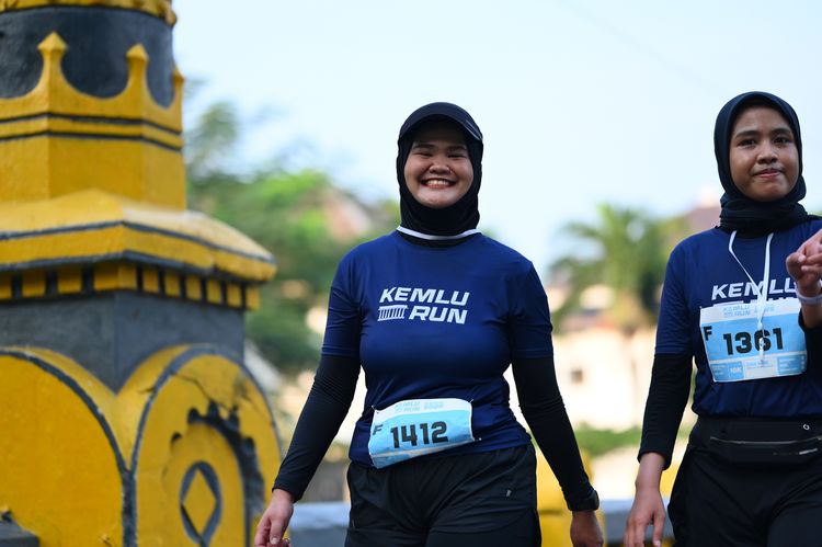 Race photo from KEMLU RUN 2025