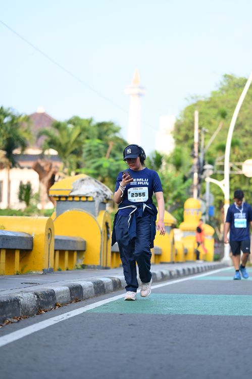 Race photo from KEMLU RUN 2025