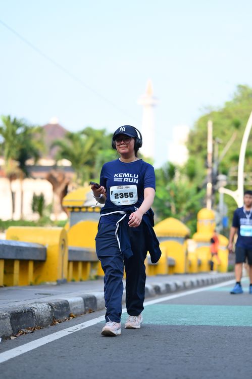 Race photo from KEMLU RUN 2025
