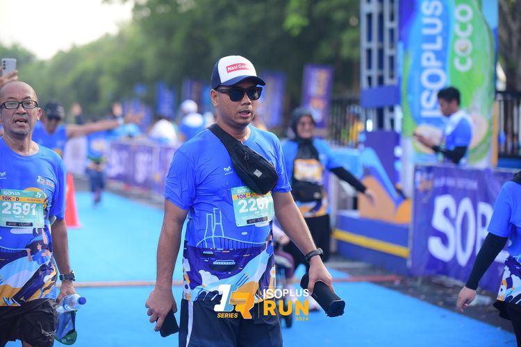 Race photo from Isoplus Run 2024 Surabaya