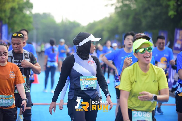 Race photo from Isoplus Run 2024 Surabaya