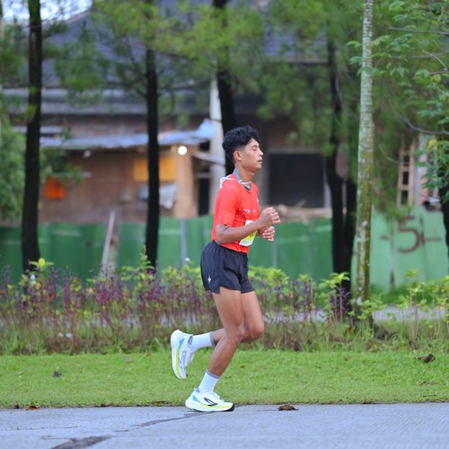 Race photo from BOGORUN 2026