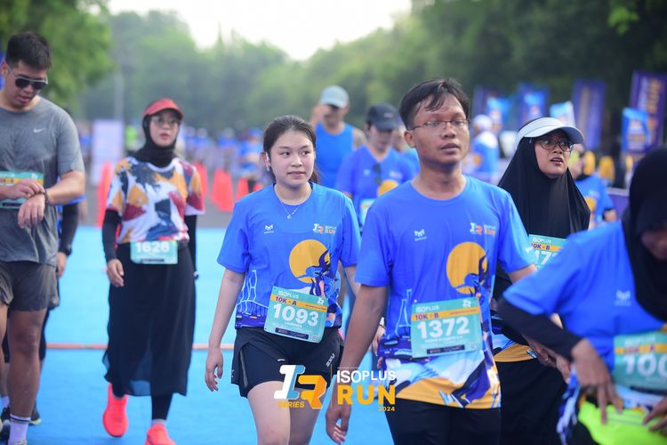 Race photo from Isoplus Run 2024 Surabaya