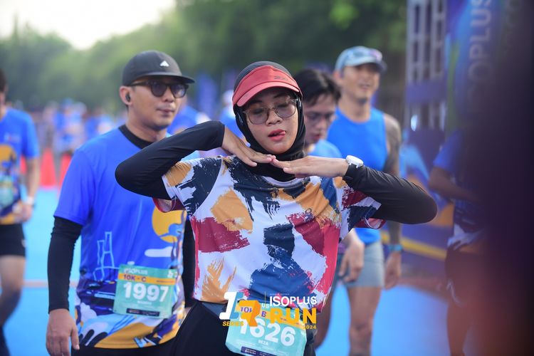 Race photo from Isoplus Run 2024 Surabaya