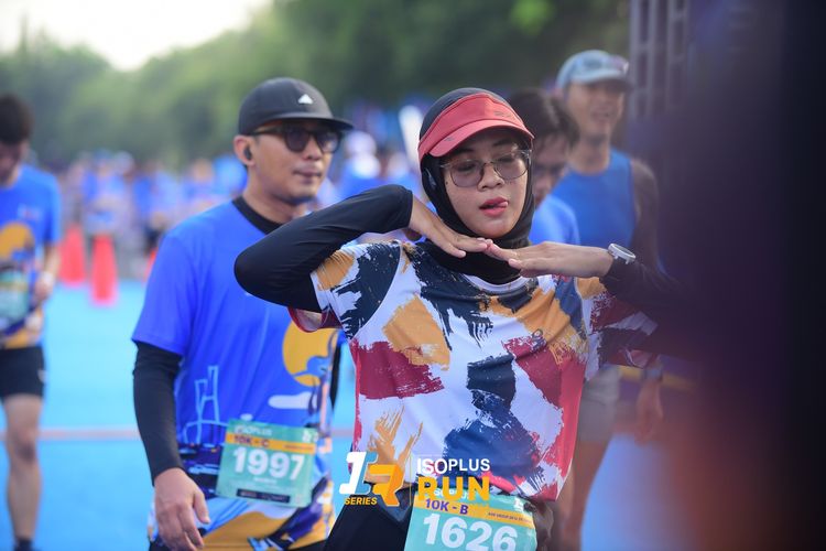 Race photo from Isoplus Run 2024 Surabaya
