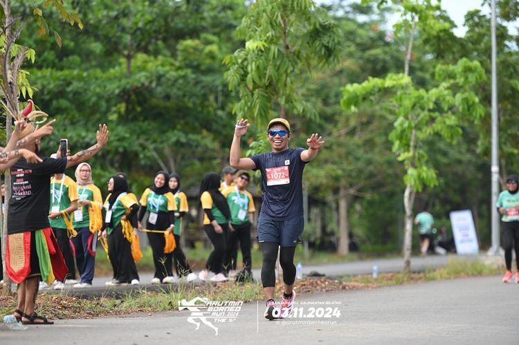 Race photo from Arutmin Borneo Run 2024