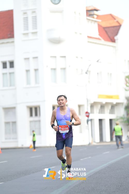 Race photo from SURABAYA ISOPLUS MARATHON 2025