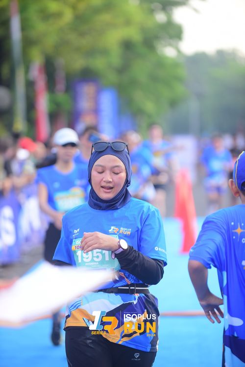 Race photo from Isoplus Run 2024 Surabaya