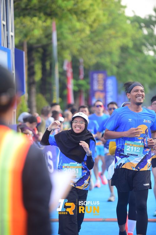 Race photo from Isoplus Run 2024 Surabaya