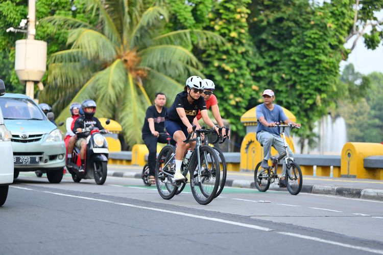 Race photo from KEMLU RUN 2025