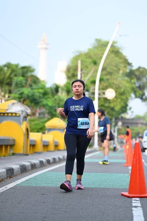 Race photo from KEMLU RUN 2025