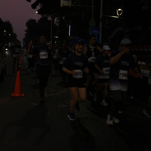 Race photo from KEMLU RUN 2026
