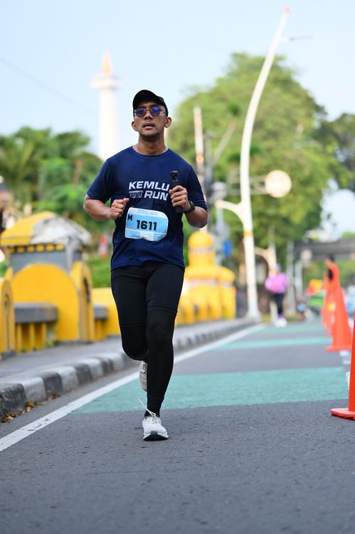Race photo from KEMLU RUN 2025