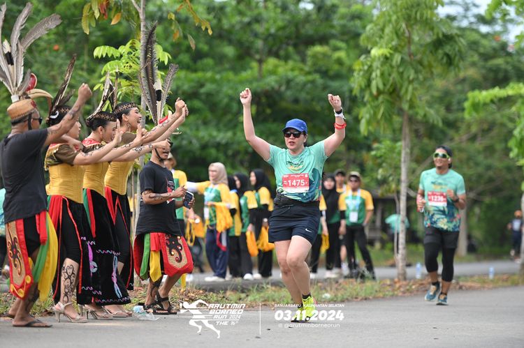 Race photo from Arutmin Borneo Run 2024