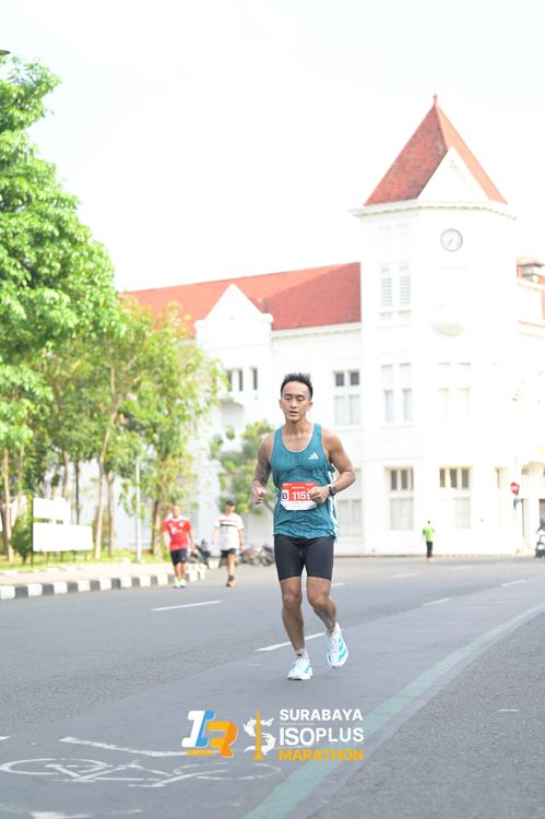 Race photo from SURABAYA ISOPLUS MARATHON 2025