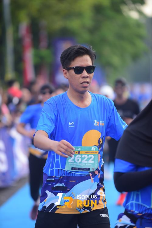 Race photo from Isoplus Run 2024 Surabaya