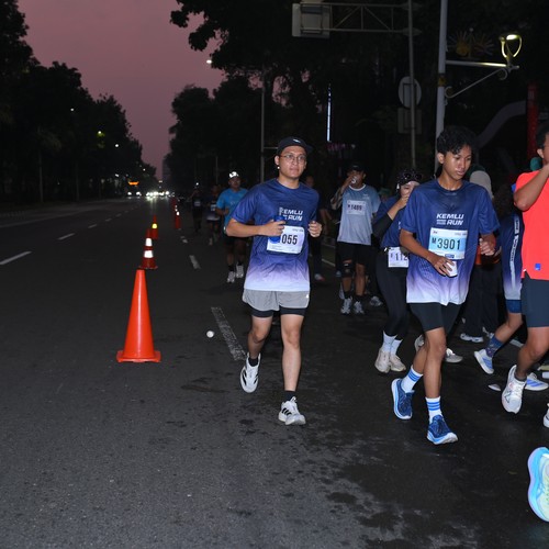 Race photo from KEMLU RUN 2026