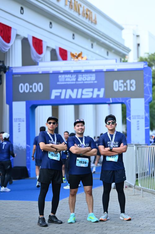 Race photo from KEMLU RUN 2025