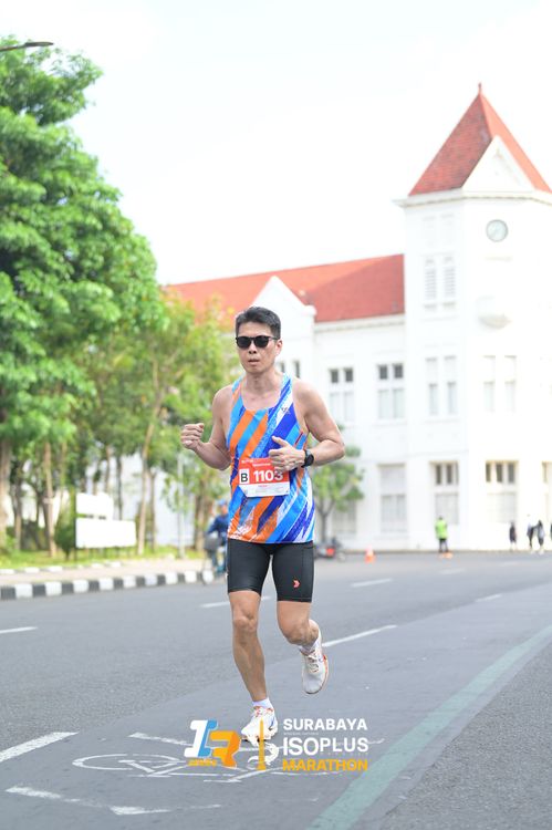 Race photo from SURABAYA ISOPLUS MARATHON 2025