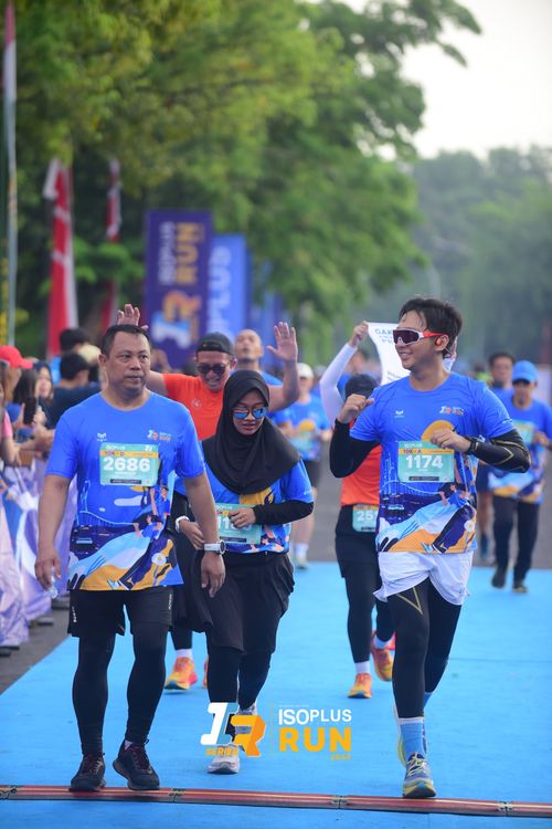 Race photo from Isoplus Run 2024 Surabaya
