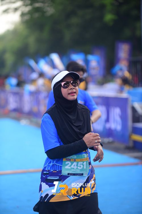 Race photo from Isoplus Run 2024 Surabaya