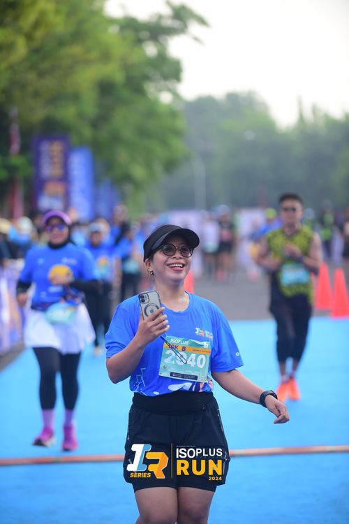 Race photo from Isoplus Run 2024 Surabaya